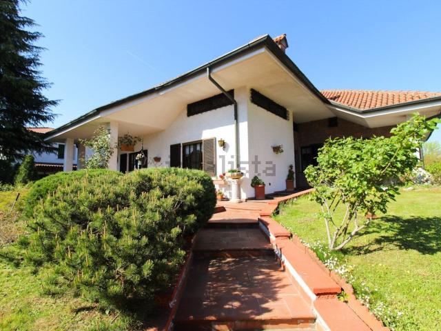 Casa in vendita a Rovagnasco, Segrate