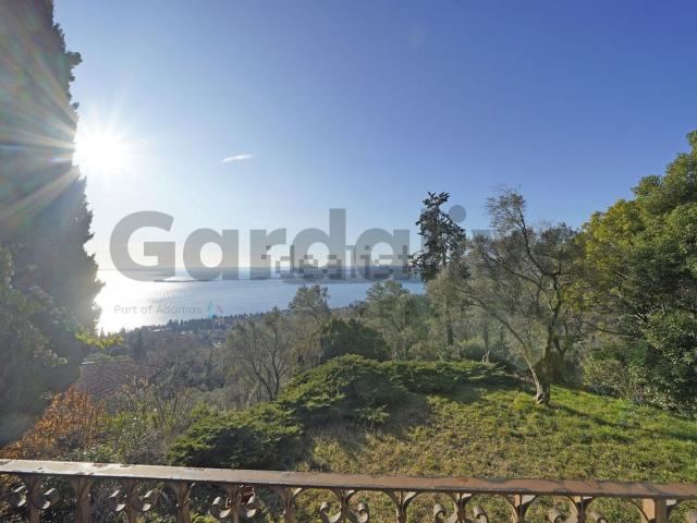 Casa in vendita a Comunità Montana Parco Alto Garda bresciano, Gardone Riviera