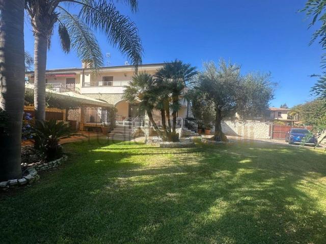 Casa in vendita a Sperlonga, Lazio