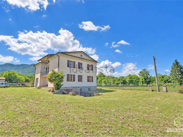 Casa in vendita a Arpiola-Pianfurcano, Mulazzo