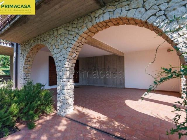 Casa in vendita a San Pietro In Cariano, Veneto