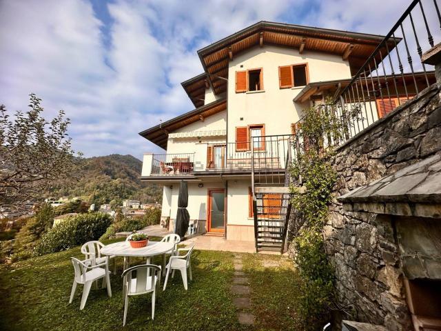 Casa in vendita a Comunità Montana della Valle Brembana, Val Brembilla