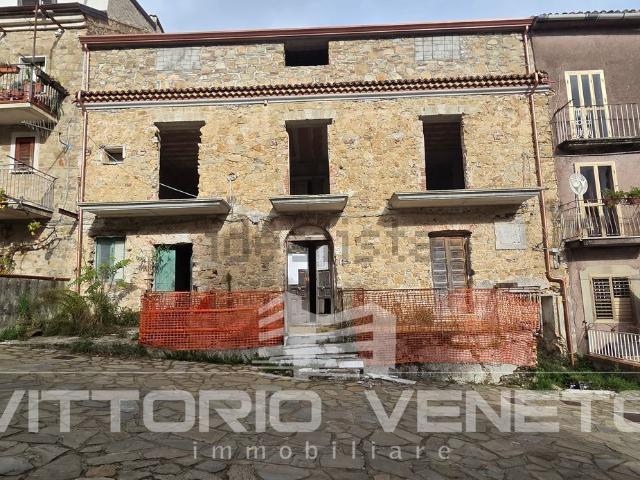 Casa in vendita a Perdifumo, Campania