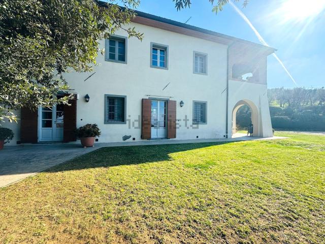 Casa in vendita a Alberghi, Lamporecchio