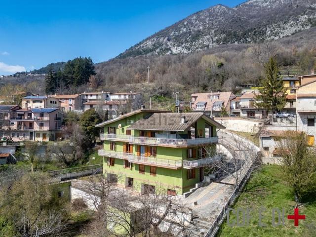 Casa in vendita a Fiamignano, Lazio