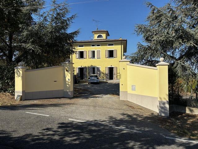 Casa in vendita a Felino, Reggio Emilia