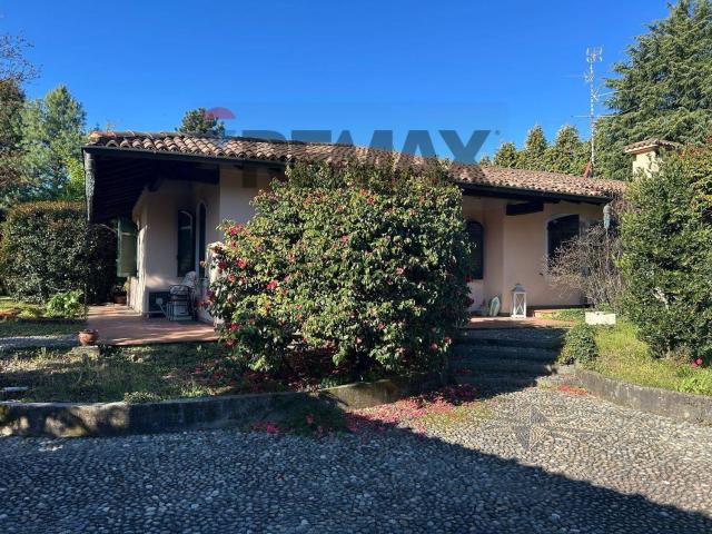 Casa in vendita a Madonna in Campagna, Gallarate