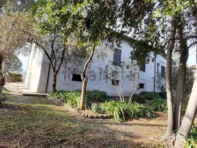 Casa in vendita a Montedago, Ancona