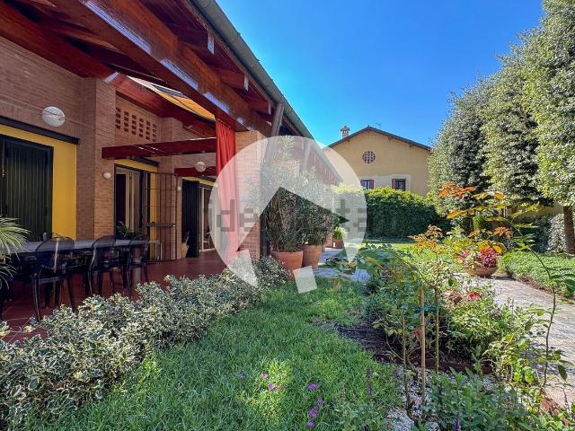 Casa in vendita a Belvedere, Re