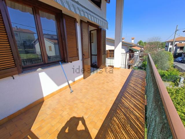 Casa in vendita a Cascina del Pè, Faloppio