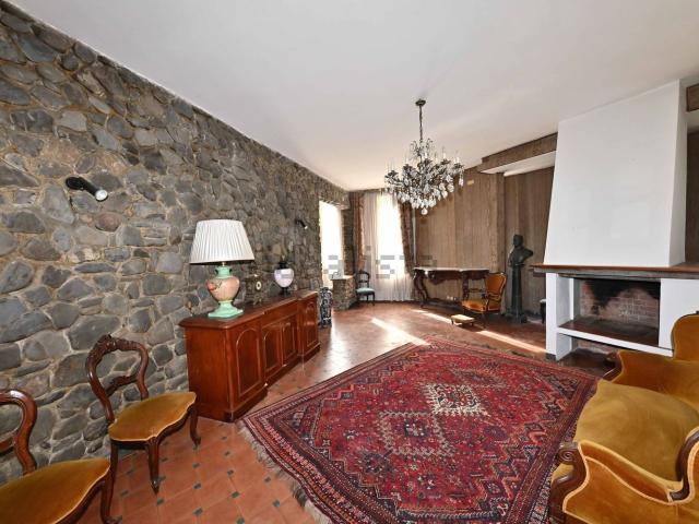 Casa in vendita a Monte San Savino, Arezzo