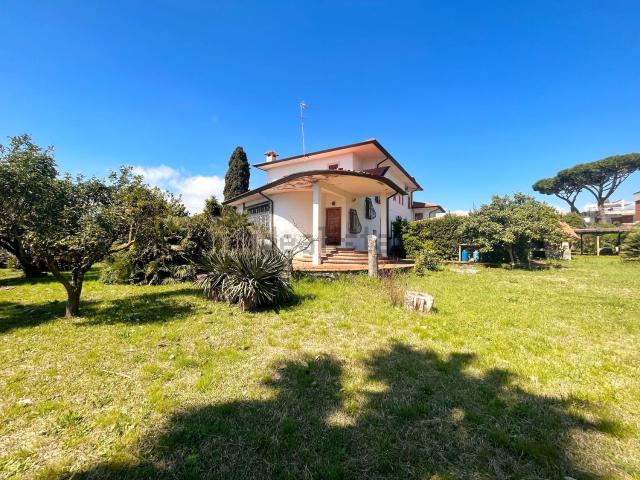 Casa in vendita a Terracina, Lazio