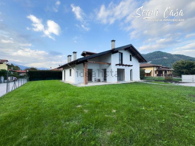 Casa in vendita a Serravalle Sesia, Vercelli