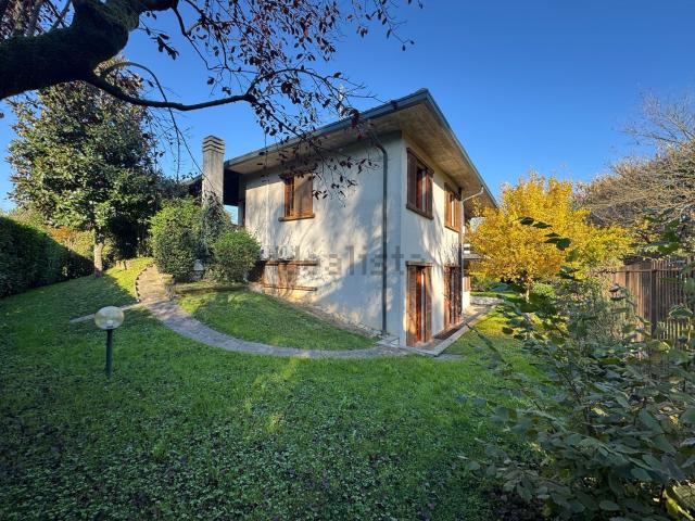 Casa in vendita a Camporicco, Cassina De' Pecchi