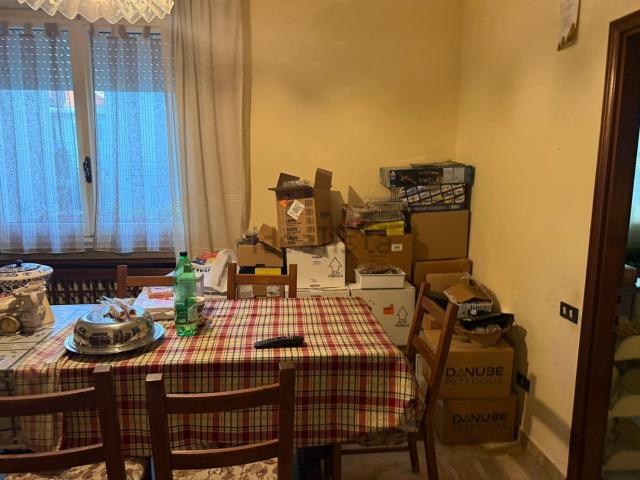 Casa in vendita a Riccione, Reggio Emilia