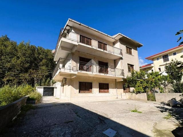 Casa in vendita a Calabria, Cosenza