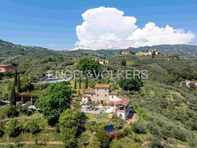 Casa in vendita a Buggiano Castello, Buggiano