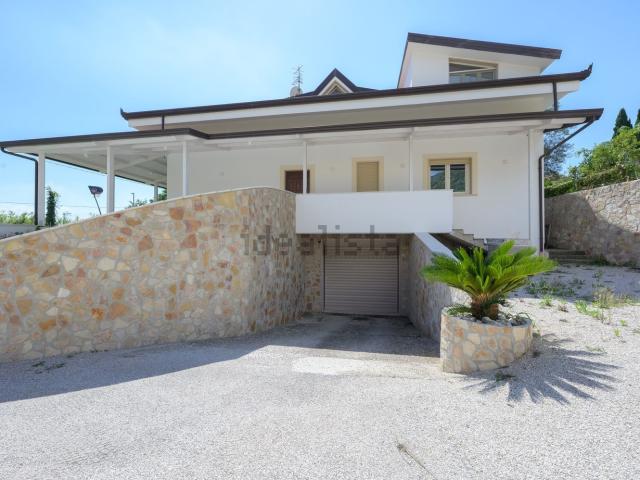 Casa in vendita a Campagna, Campania