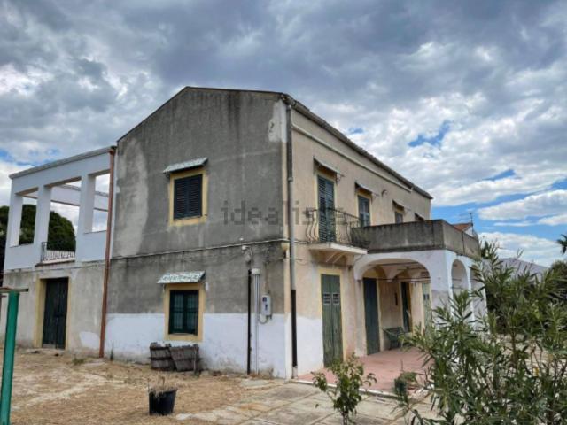 Casa in vendita a Agrigento, Sicilia
