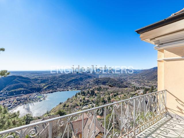 Casa in vendita a Brunate, Lombardia