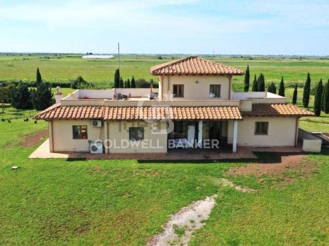 Casa in vendita a Canino, Lazio