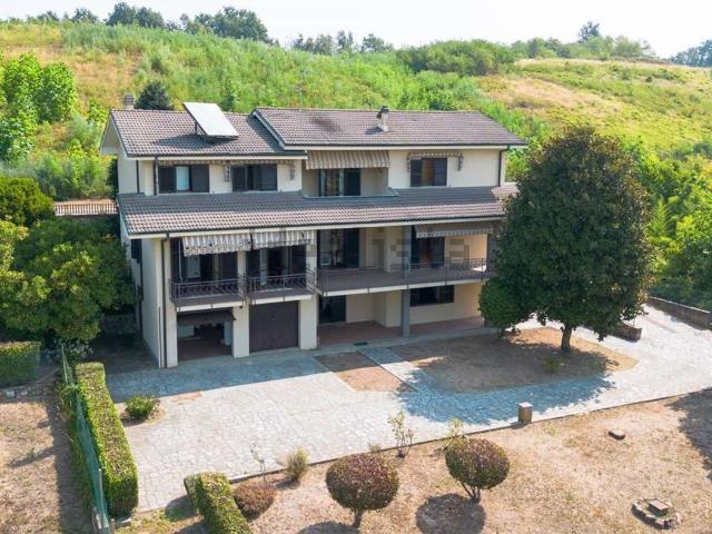 Casa in vendita a Briona, Novara