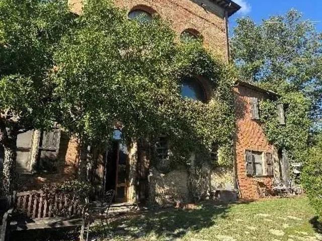 Casa in vendita a Chiusi Città, Toscana