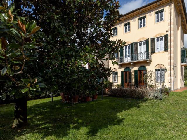 Casa in vendita a Capannori, Toscana