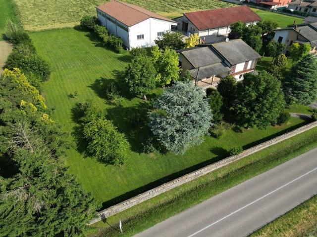 Casa in vendita a Bondeno Di Gonzaga, Lombardia