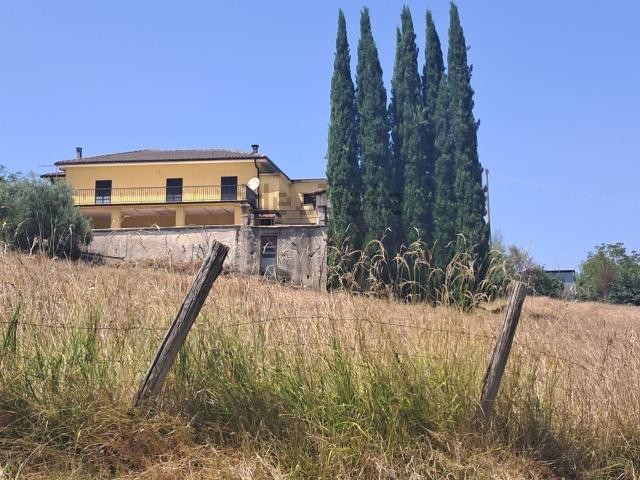 Casa in vendita a Atina, Lazio