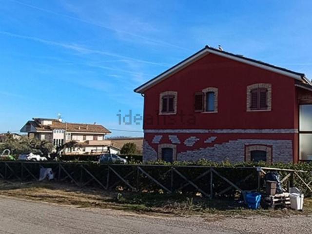Casa in vendita a Mosciano Sant'angelo, Abruzzo