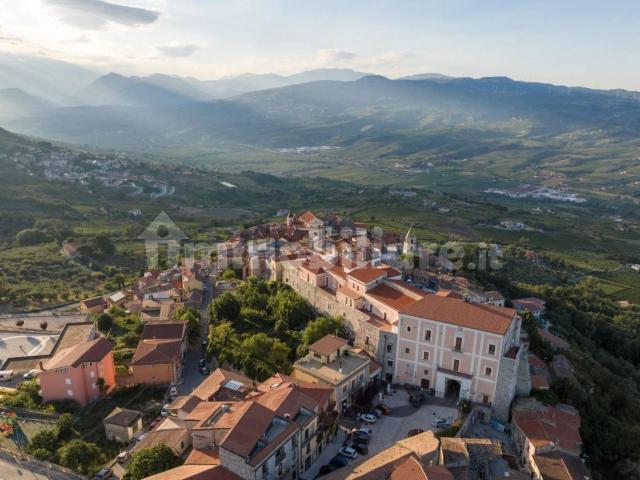 Casa in vendita a Torrecuso, Campania