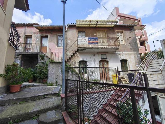 Casa in vendita a Nizza Di Sicilia, Sicilia