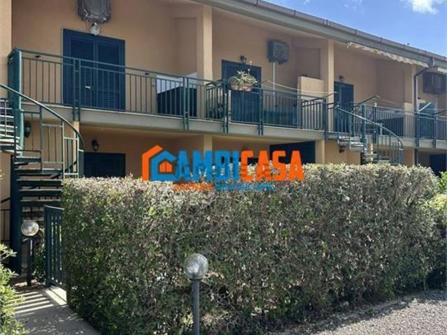 Casa in vendita a Campofelice Di Roccella, Sicilia