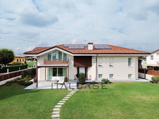 Casa in vendita a Casola, Veneto