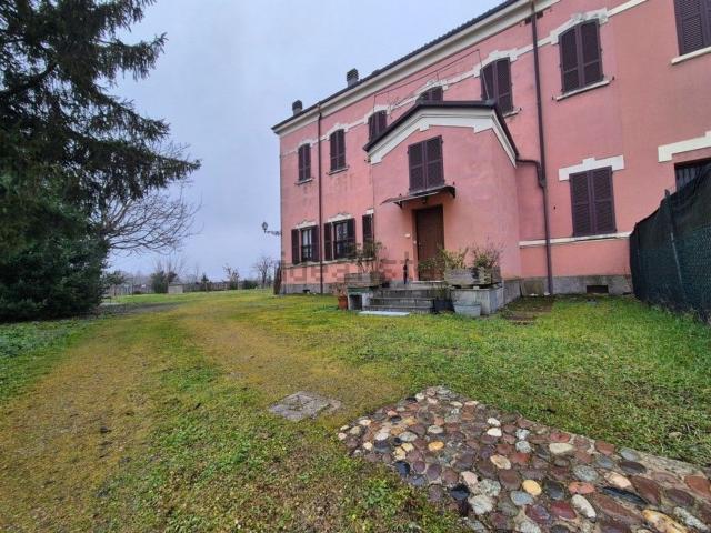 Casa in vendita a San Faustino-Madonnina-Quattroville, Modena