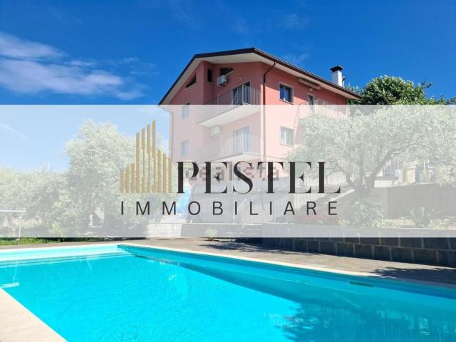 Casa in vendita a Riostorto, Muggiò