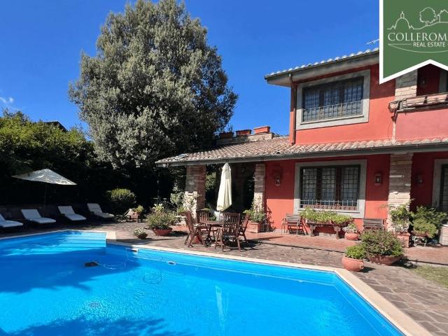 Casa in vendita a Sutri, Lazio