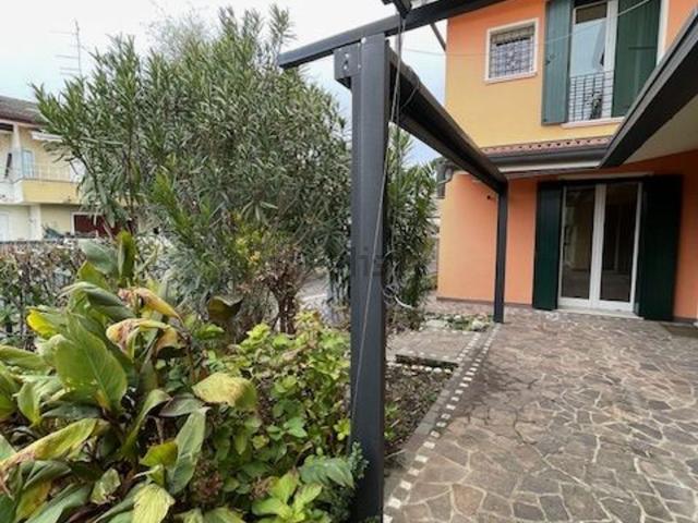 Casa in vendita a San Carlo, Padova