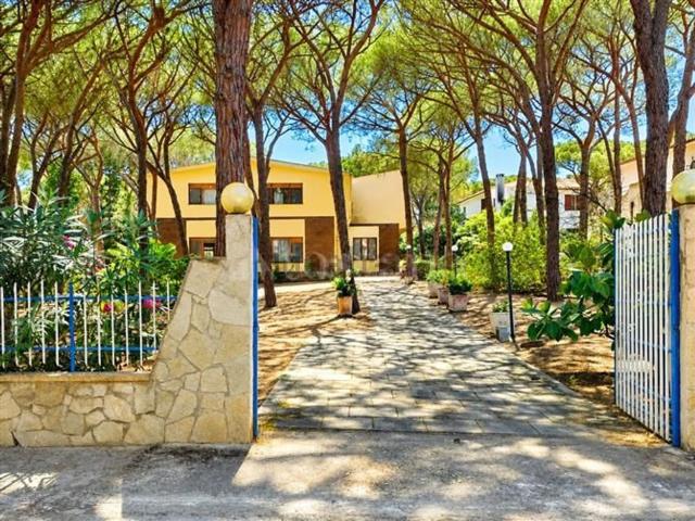 Casa in vendita a Comunione La Perla Marina, Pula