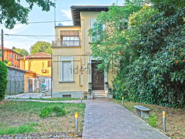 Casa in vendita a San Donato-San Vitale, Bologna