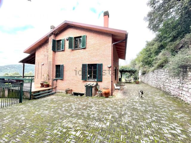 Casa in vendita a Fontana, Cenerente