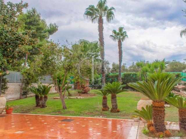 Casa in vendita a Puglia, Bari