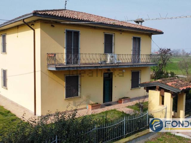 Casa in vendita a Castegnato, Lombardia