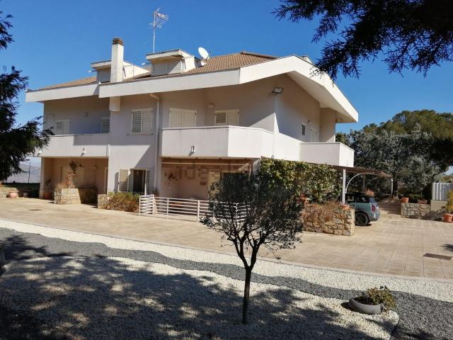 Casa in vendita a Caltanissetta, Sicilia