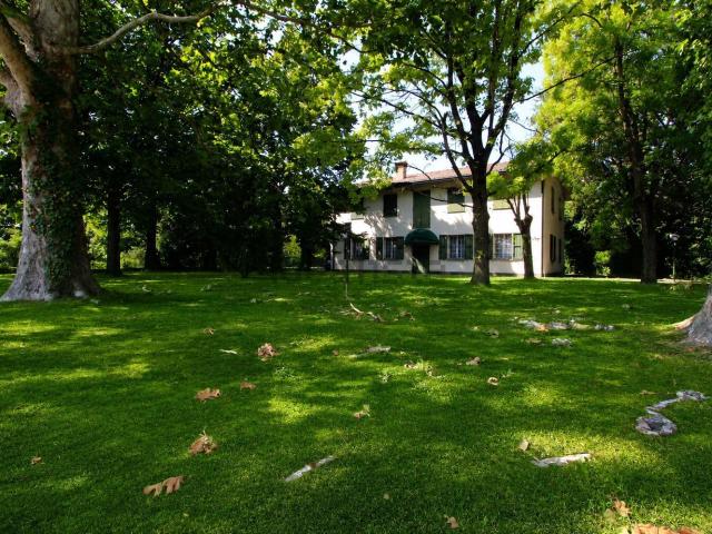 Casa in vendita a Godo, Russi