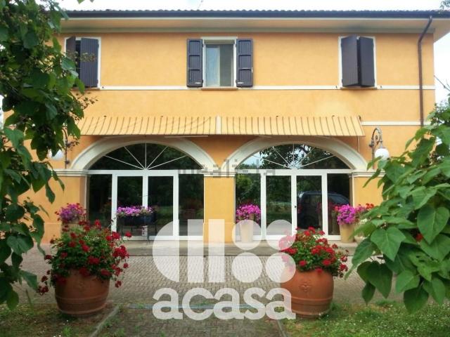 Casa in vendita a Unione dei comuni Valle del Savio, Cesenà
