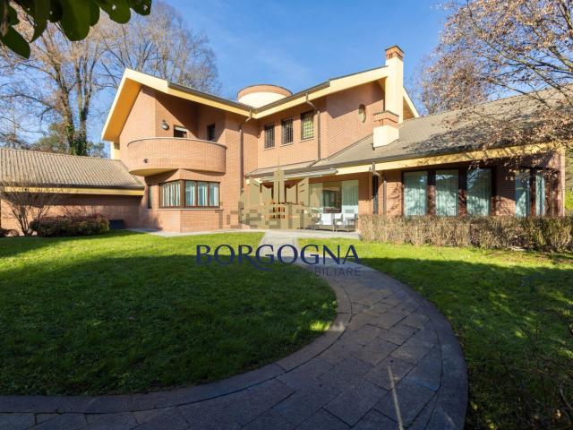 Casa in vendita a Carimate, Lombardia