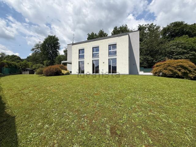 Casa in vendita a Vaccarezza Nuova, Brivio