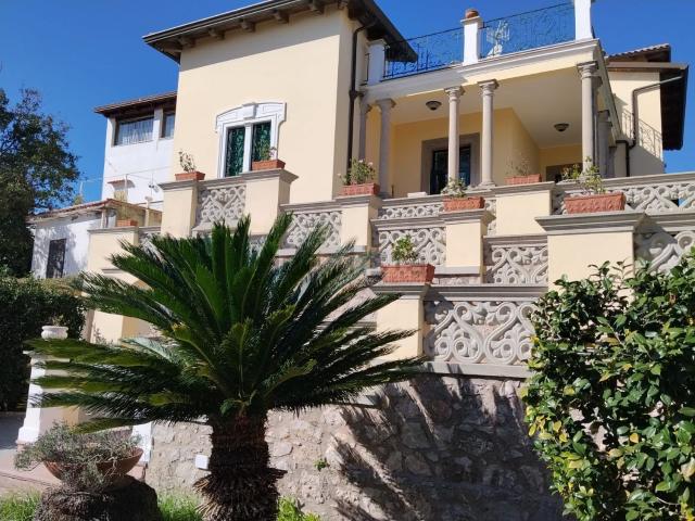 Casa in vendita a Gaeta, Lazio